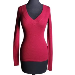 Express women's size XS red v neck ribbed knit pullover sweater fitted